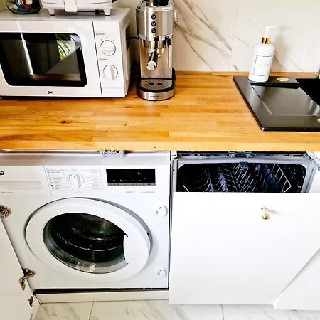 J&W Apartments Grojecka Glam Flat وارسو المظهر الخارجي الصورة