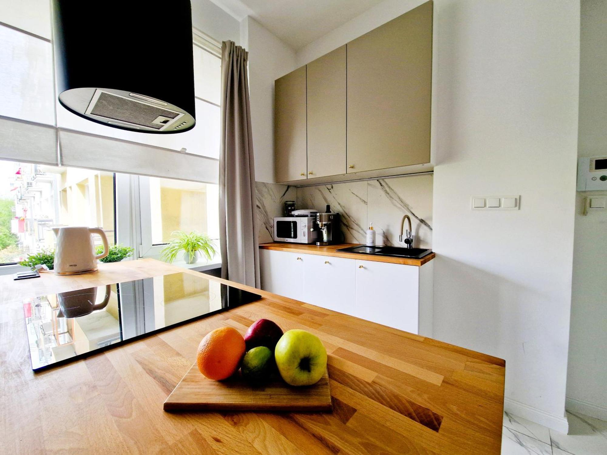 J&W Apartments Grojecka Glam Flat وارسو المظهر الخارجي الصورة