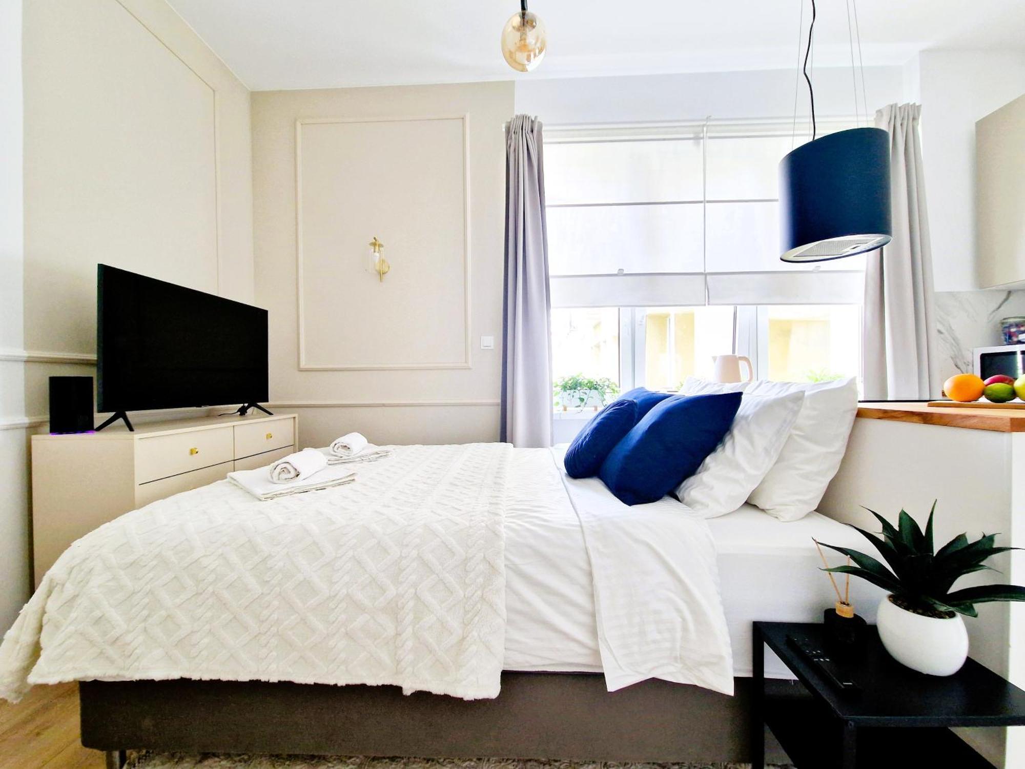 J&W Apartments Grojecka Glam Flat وارسو المظهر الخارجي الصورة