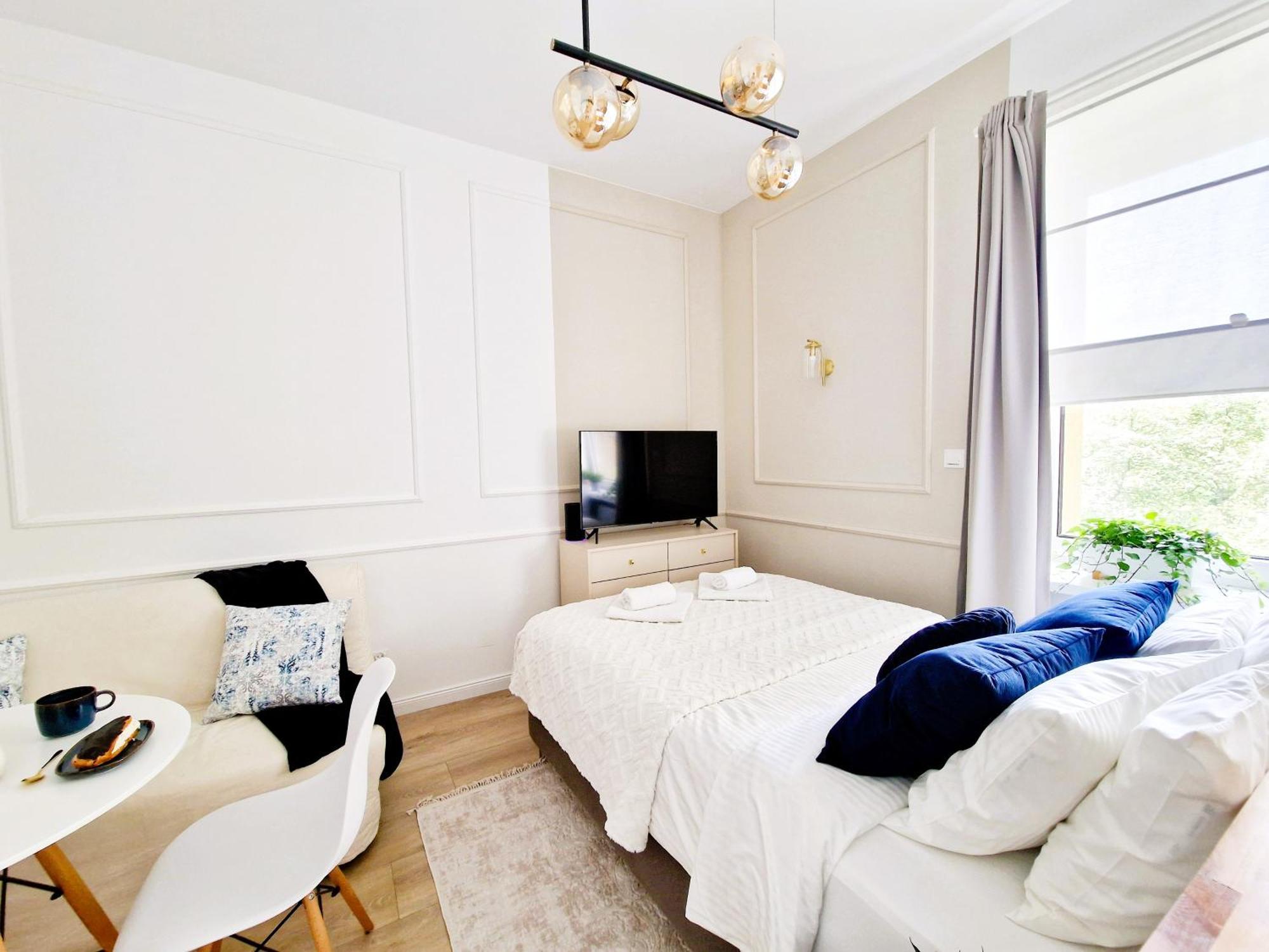 J&W Apartments Grojecka Glam Flat وارسو المظهر الخارجي الصورة