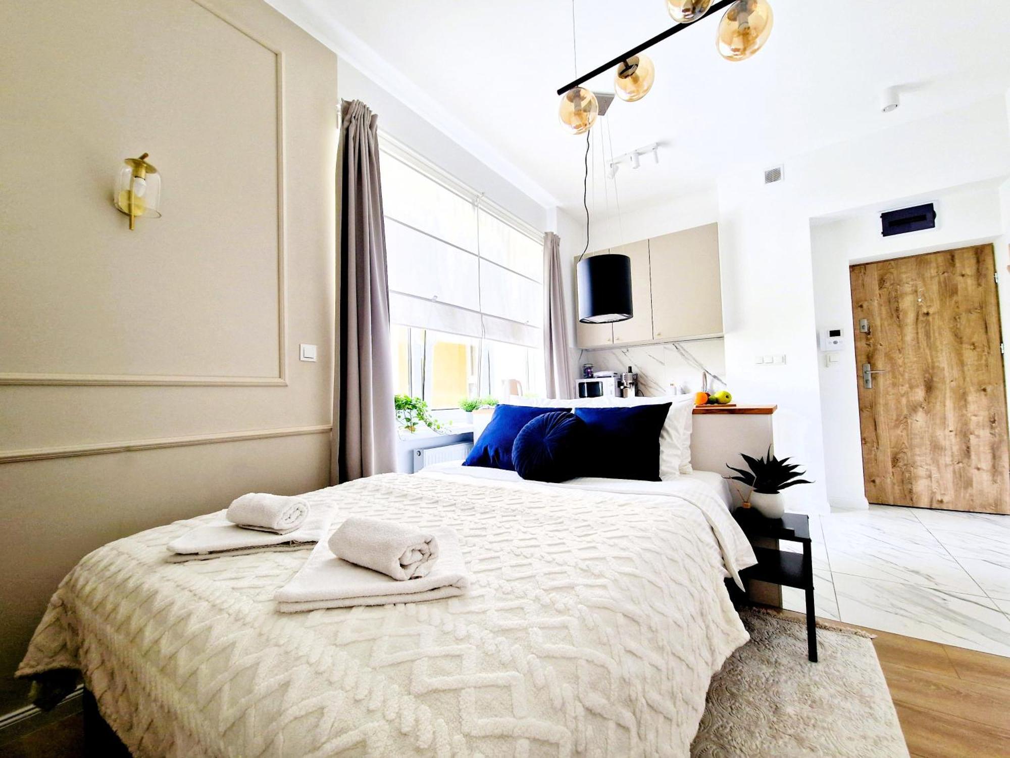 J&W Apartments Grojecka Glam Flat وارسو المظهر الخارجي الصورة