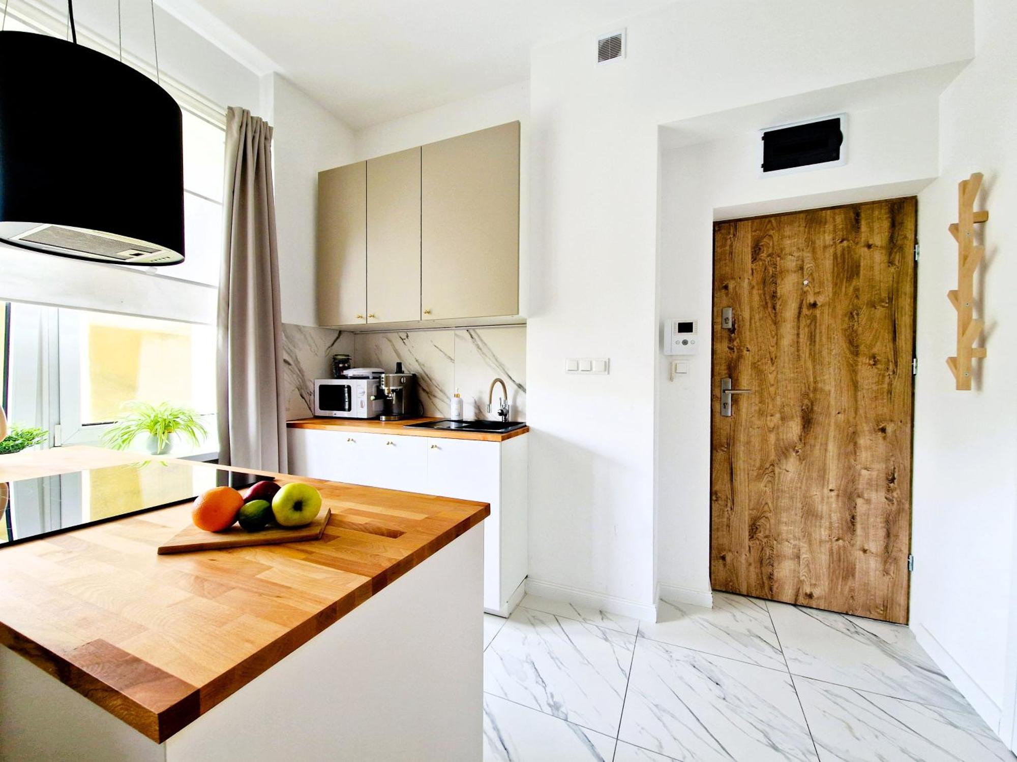 J&W Apartments Grojecka Glam Flat وارسو المظهر الخارجي الصورة