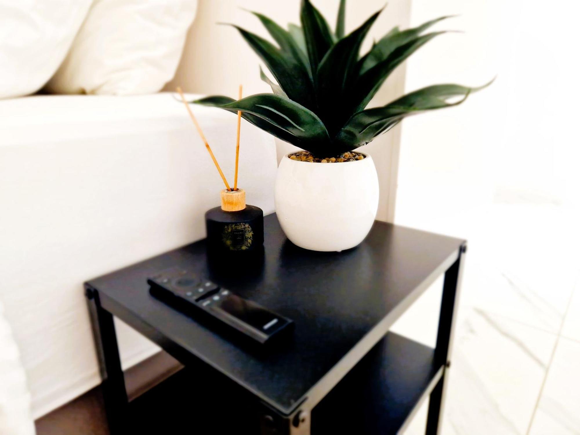 J&W Apartments Grojecka Glam Flat وارسو المظهر الخارجي الصورة
